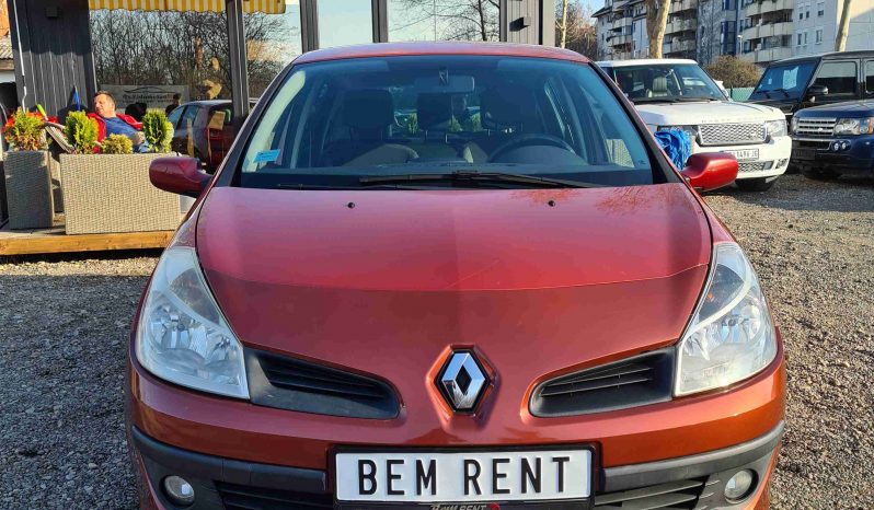Renault Clio full