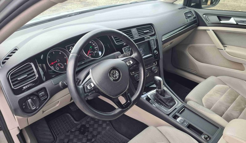Volkswagen Golf 7 full